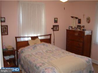 2488 Dale Road Huntingdon Valley, PA 19006 - Photo 4 of 8