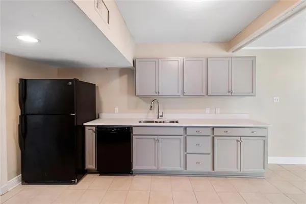 $2,100 | 8510 South Claiborne Avenue, Unit A, New Orleans, LA 70118