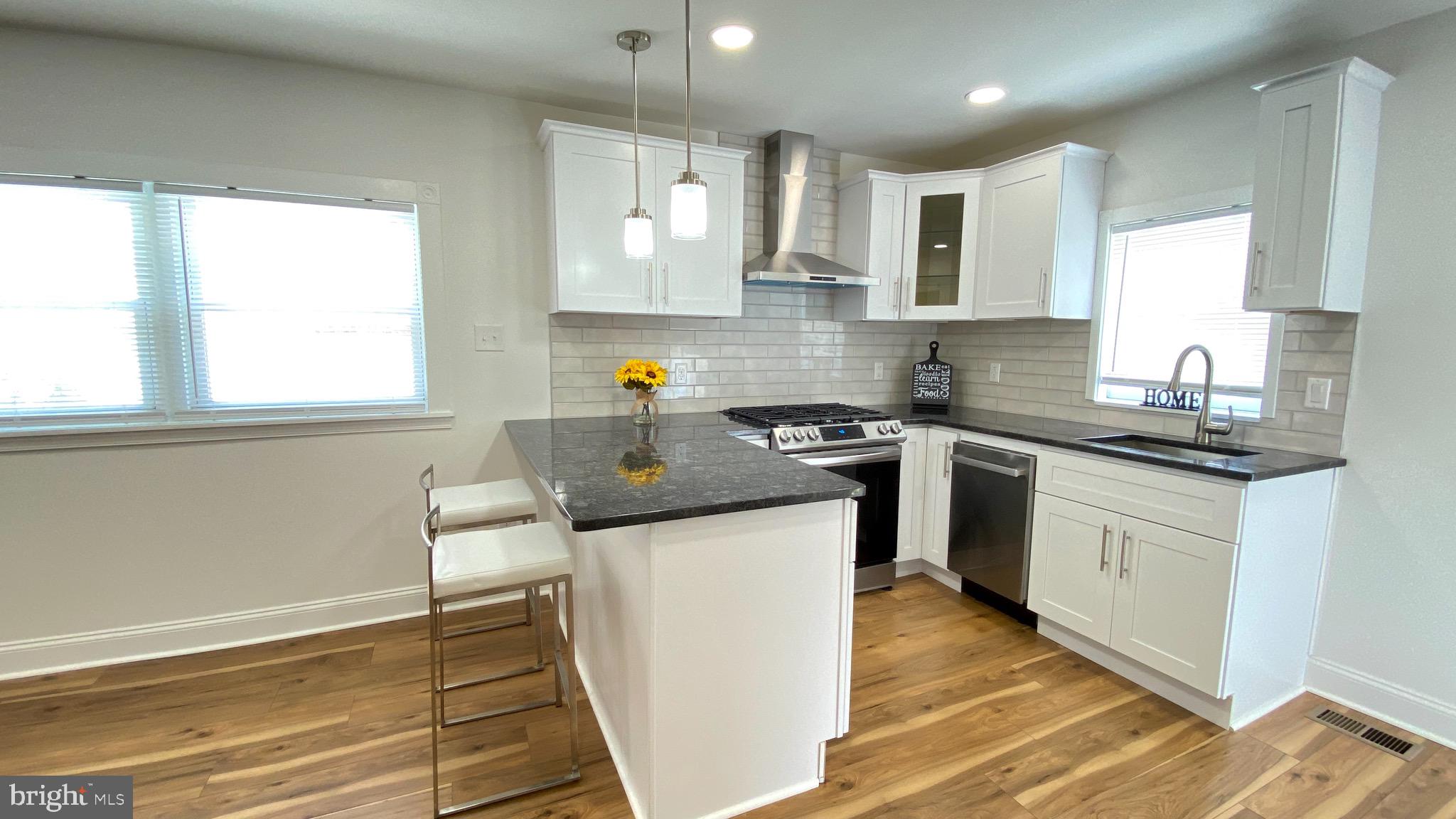 523 Fox Chase Road Jenkintown, PA 19046 - Photo 9 of 26 Breakfast bar