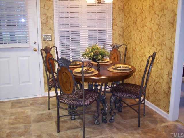 905 Reflection Court Raleigh, NC 27610 - Photo 6 of 10 Breakfast area.