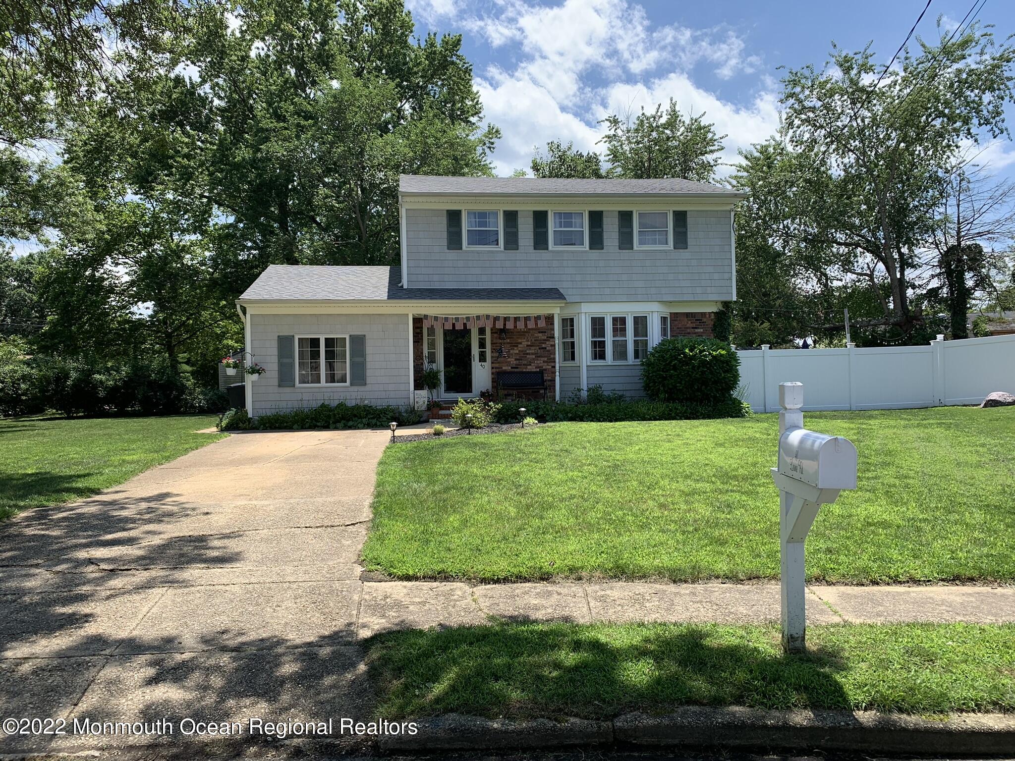 40 Leone Road Toms River, NJ 08755 - Photo 2 of 50 40 LEONE RD
