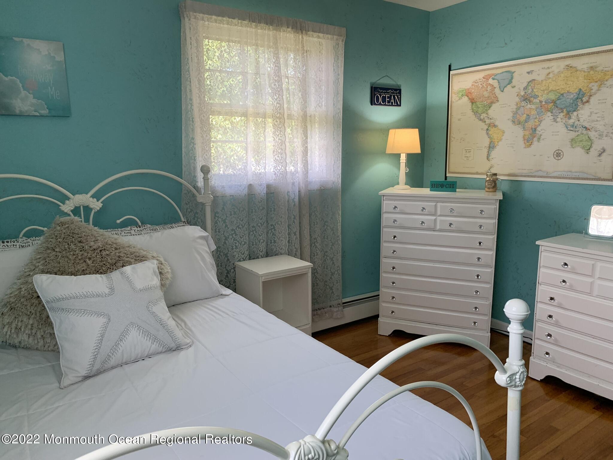 40 Leone Road Toms River, NJ 08755 - Photo 39 of 50 BEDROOM 4