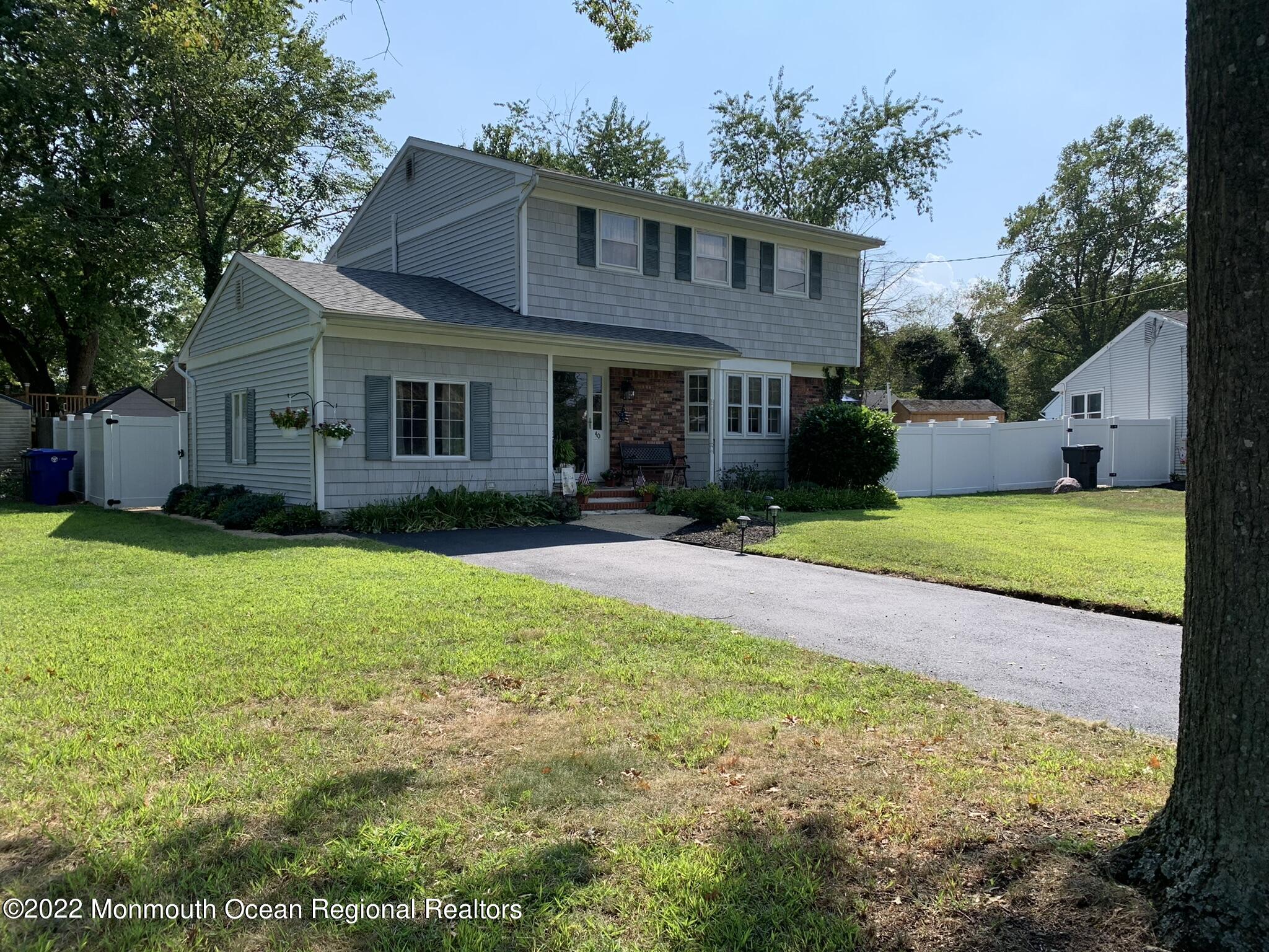 40 Leone Road Toms River, NJ 08755 - Photo 4 of 50 CORNER LOT