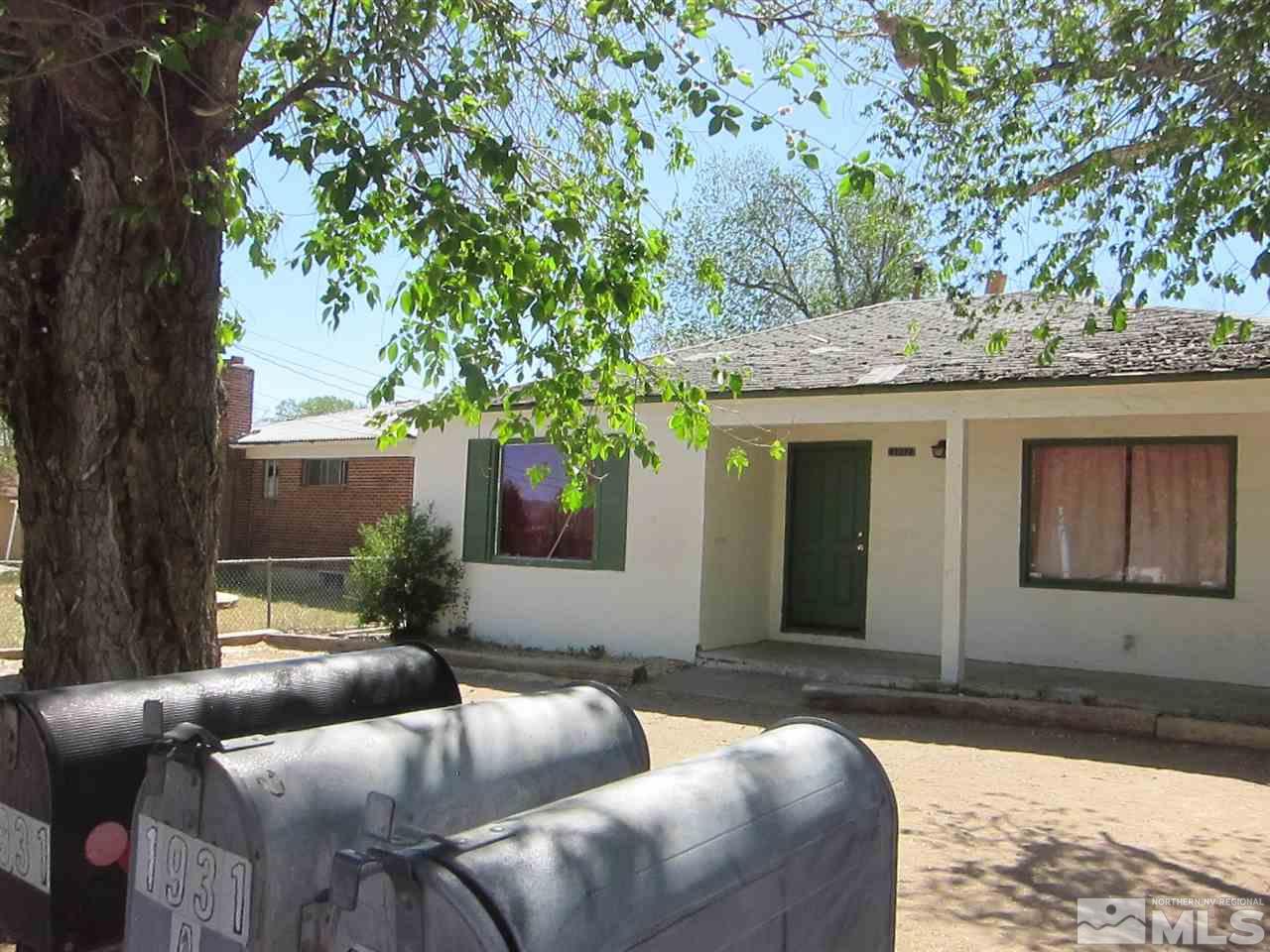 1931 Valley Road Reno, NV 89512 - Photo 3 of 20 a view of backyard of house with seating space