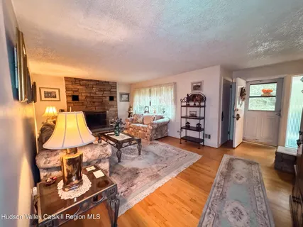 $310,000 | 2772 Highway 28, Shokan, NY 12481