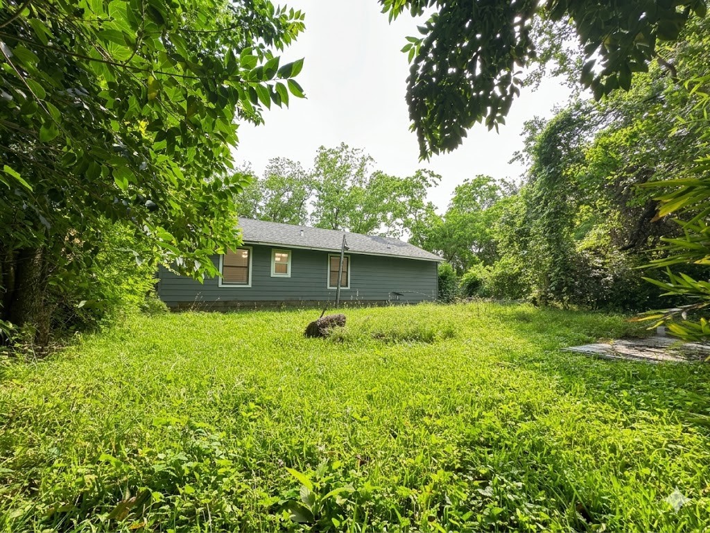 3507 Good Hope Street, Unit 1/2 Houston, TX 77021 - Photo 2 of 6 Spacious backyard allows time to enjoy peace with nature and greenery.