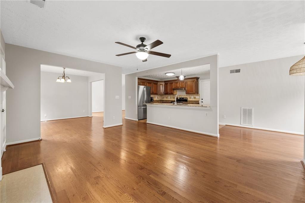 3868 Brushy Ridge Way Suwanee, GA 30024 - Photo 15 of 52