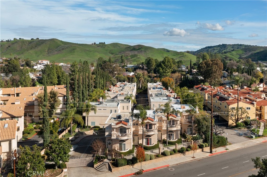 5340 Las Virgenes Road, Unit 11 Calabasas, CA 91302 - Photo 43 of 46 a view of a city