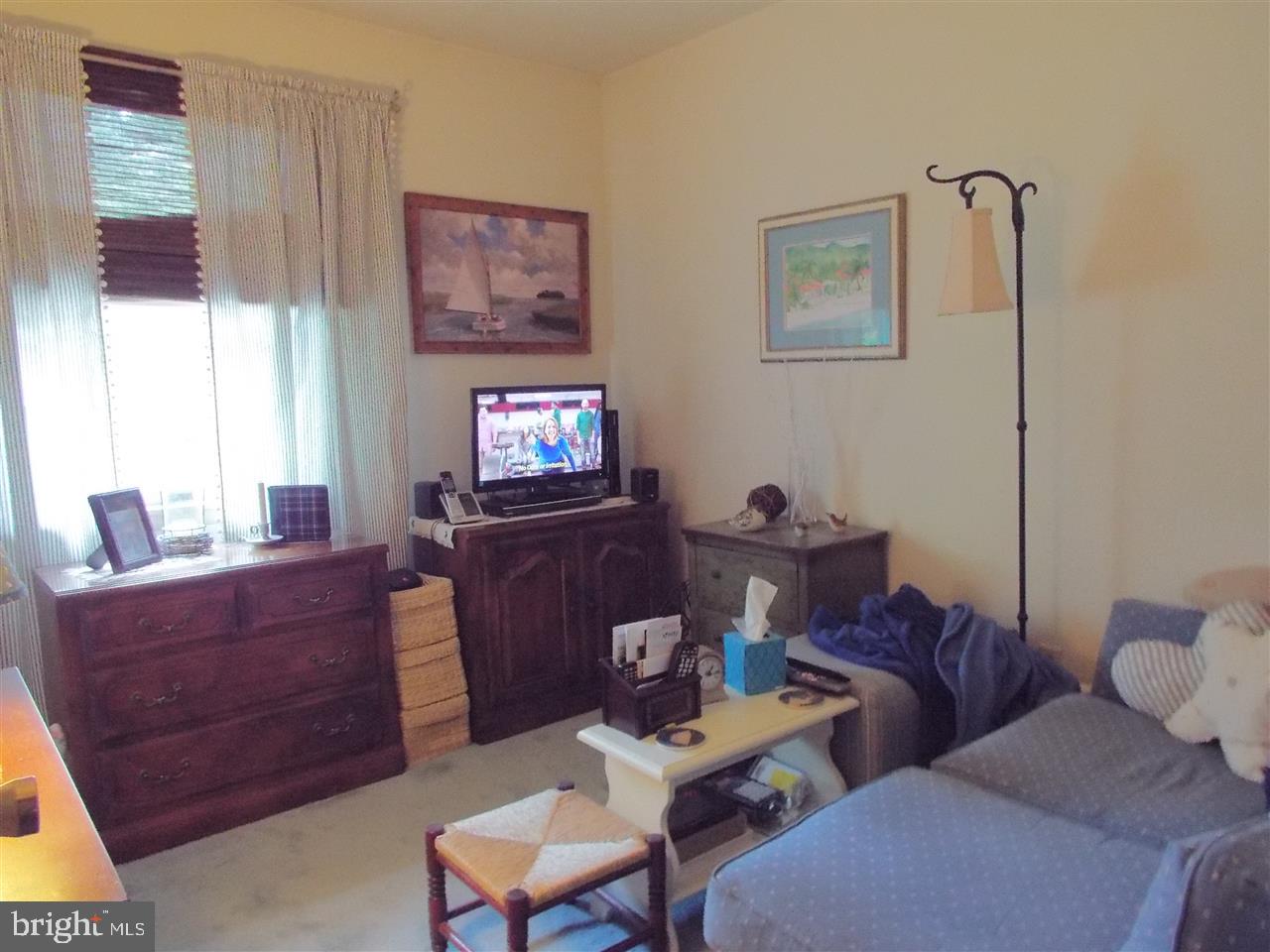 633 Greendale Road York, PA 17403 - Photo 10 of 17 Gallery Image 10