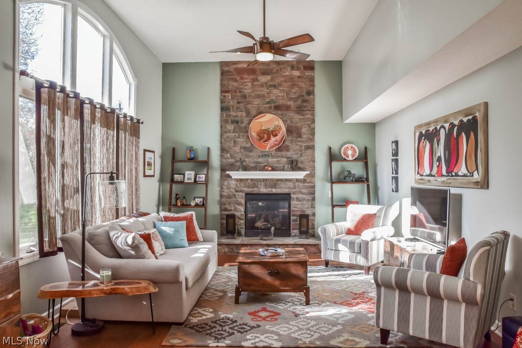 3170 Huntcliffe Road Northeast North Canton, OH 44721 - Photo 2 of 34 Stunning, sun-filled great room with vaulted ceilings and a stone fireplace!