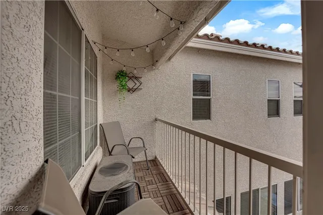 $509,000 | 9466 Marshall Creek Street, Las Vegas, NV 89178