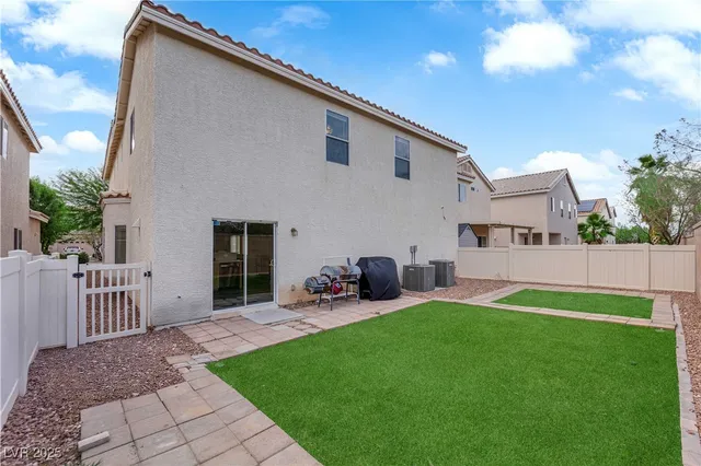 $509,000 | 9466 Marshall Creek Street, Las Vegas, NV 89178