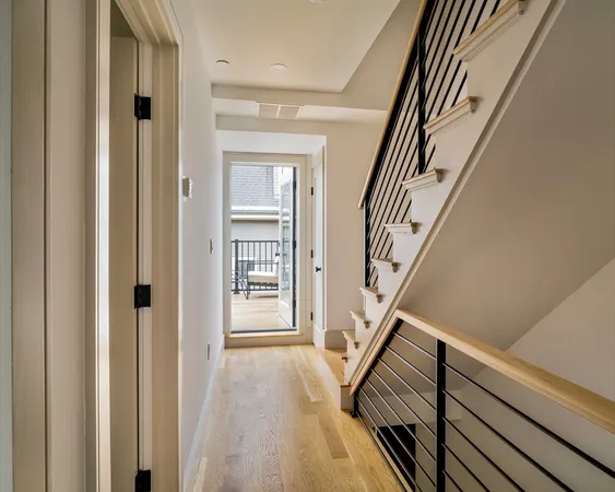 $2,750,000 | 20 Wendell Street, Unit 3, Cambridge, MA 02138