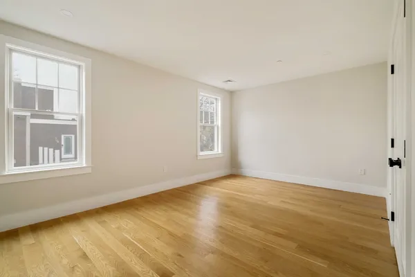 $2,750,000 | 20 Wendell Street, Unit 3, Cambridge, MA 02138