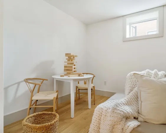 $2,750,000 | 20 Wendell Street, Unit 3, Cambridge, MA 02138