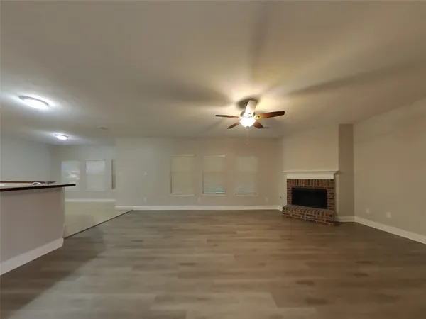 $1,859 | 12043 Belle Court, Pinehurst, TX 77362