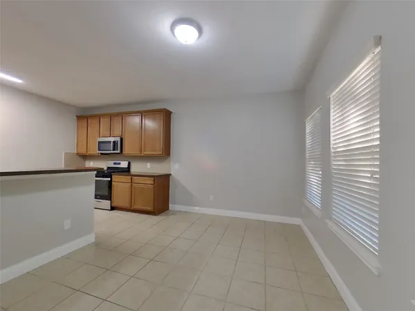 $1,859 | 12043 Belle Court, Pinehurst, TX 77362