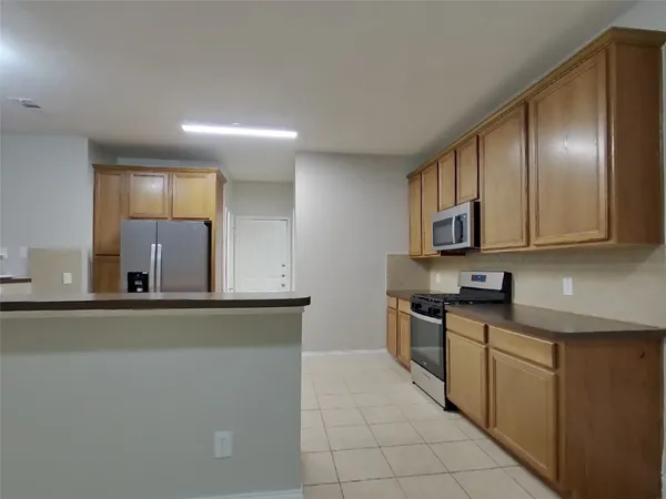 $1,859 | 12043 Belle Court, Pinehurst, TX 77362