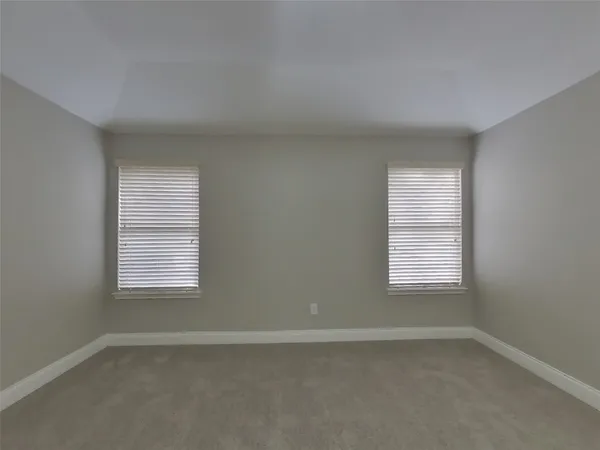 $1,859 | 12043 Belle Court, Pinehurst, TX 77362