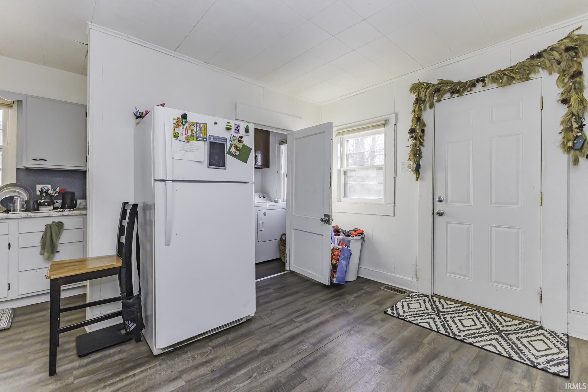 411-413 West Adams Street Muncie, IN 47305 - Photo 16 of 35