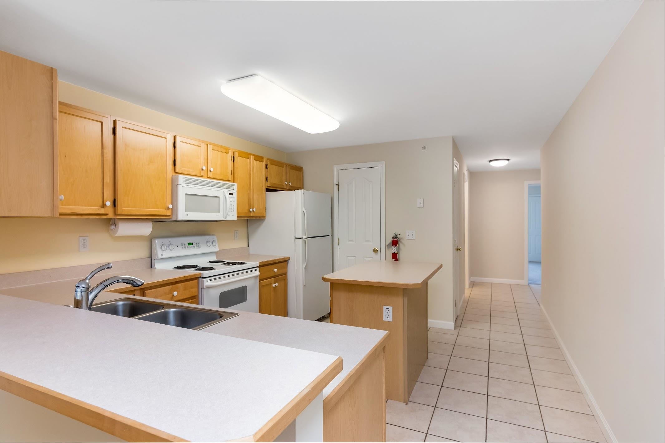 123 Claire Point Road, Unit 123 Burlington, VT 05408 - Photo 6 of 19 Gallery Image 6