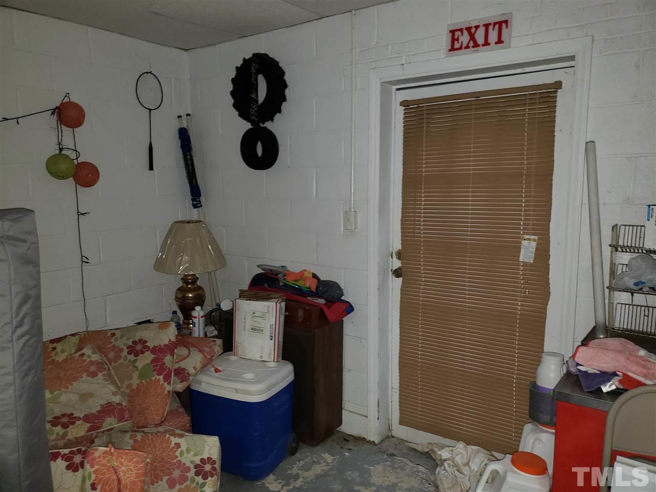 2724 Shepard School Road Zebulon, NC 27597 - Photo 13 of 26 Gallery Image 13