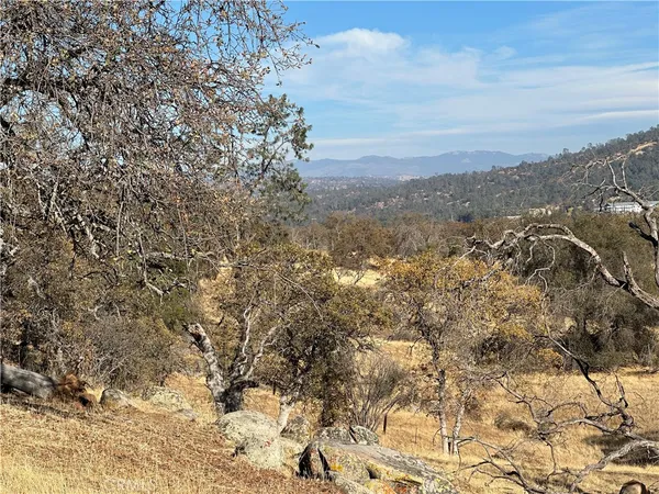 $124,999 | 0 Spinecup Ridge, Raymond, CA 93653