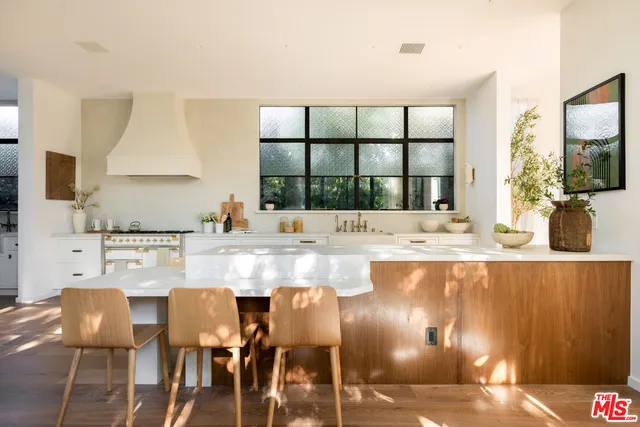 $4,999,000 | 745 Sunset Avenue, Venice, CA 90291