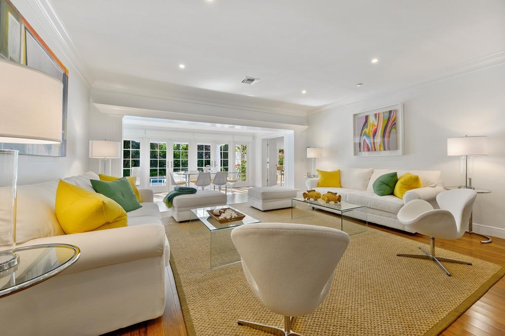 220 Indian Road Palm Beach, FL 33480 - Photo 2 of 11 2