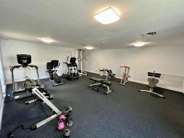 $215,000 | 500 Northeast 2nd Street, Unit 204, Dania Beach, FL 33004