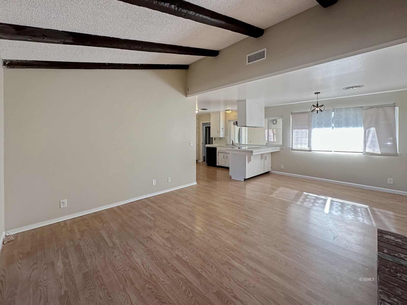 606 Mamie Street Ridgecrest, CA 93555 - Photo 6 of 27