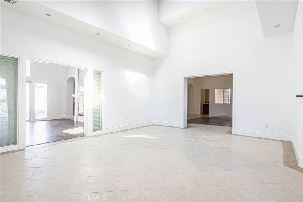 16233 Ridge View Drive Apple Valley, CA 92307 - Photo 32 of 50 an empty room with a bathroom and a mirror