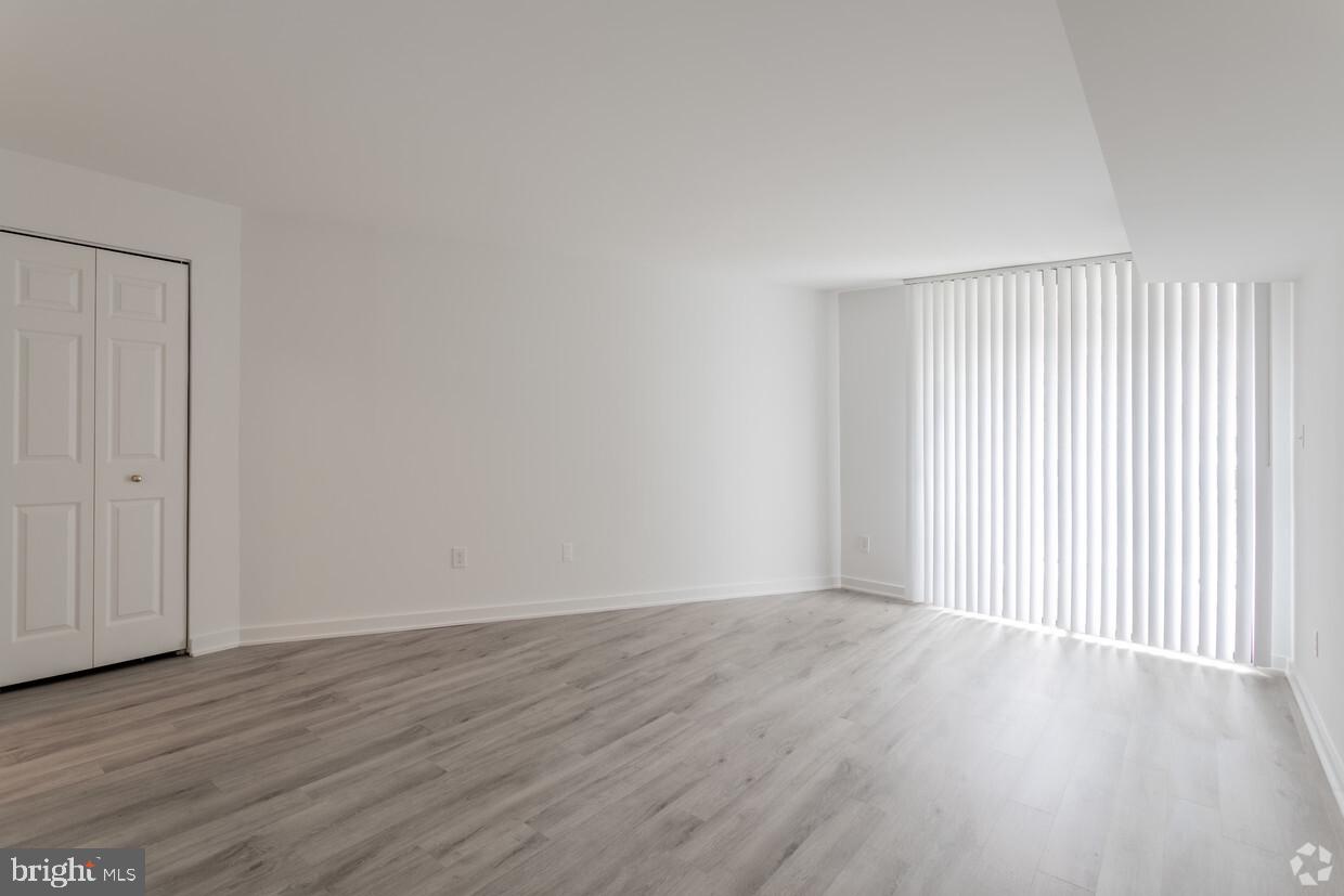 601 24th Street Northwest, Unit 301 Washington, DC 20037 - Photo 8 of 8