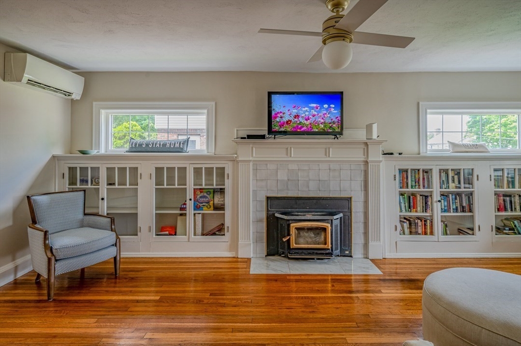 10 Richards Road Weymouth, MA 02189 - Photo 16 of 40