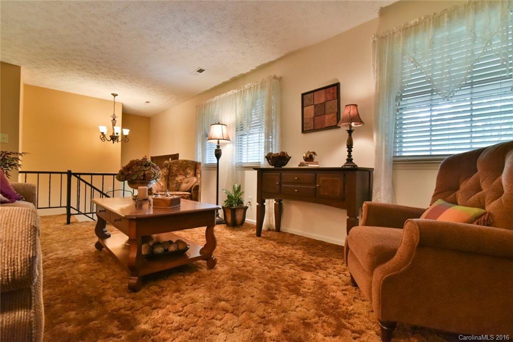 345 Pritchard Road Candler, NC 28715 - Photo 9 of 24 Gallery Image 9