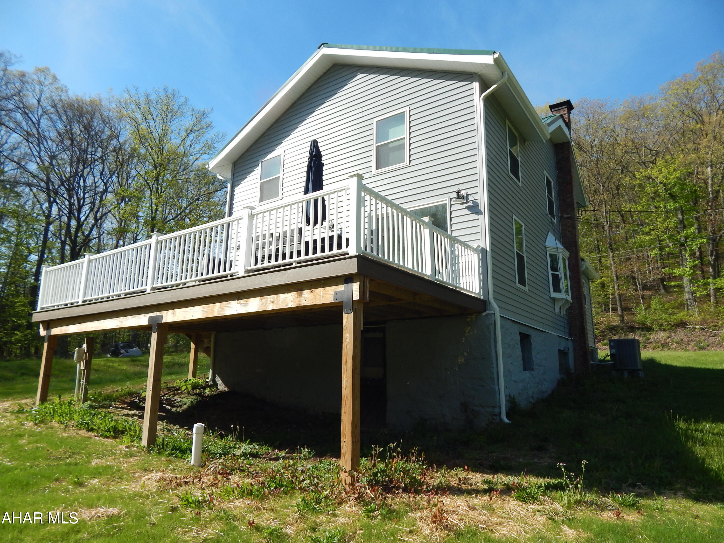 1453 Mill Run Road Altoona, PA 16601 - Photo 16 of 73