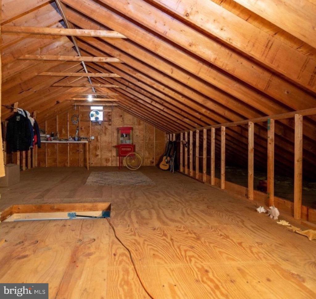 828 Cricket Road Secane, PA 19018 - Photo 17 of 24 Gallery Image 17