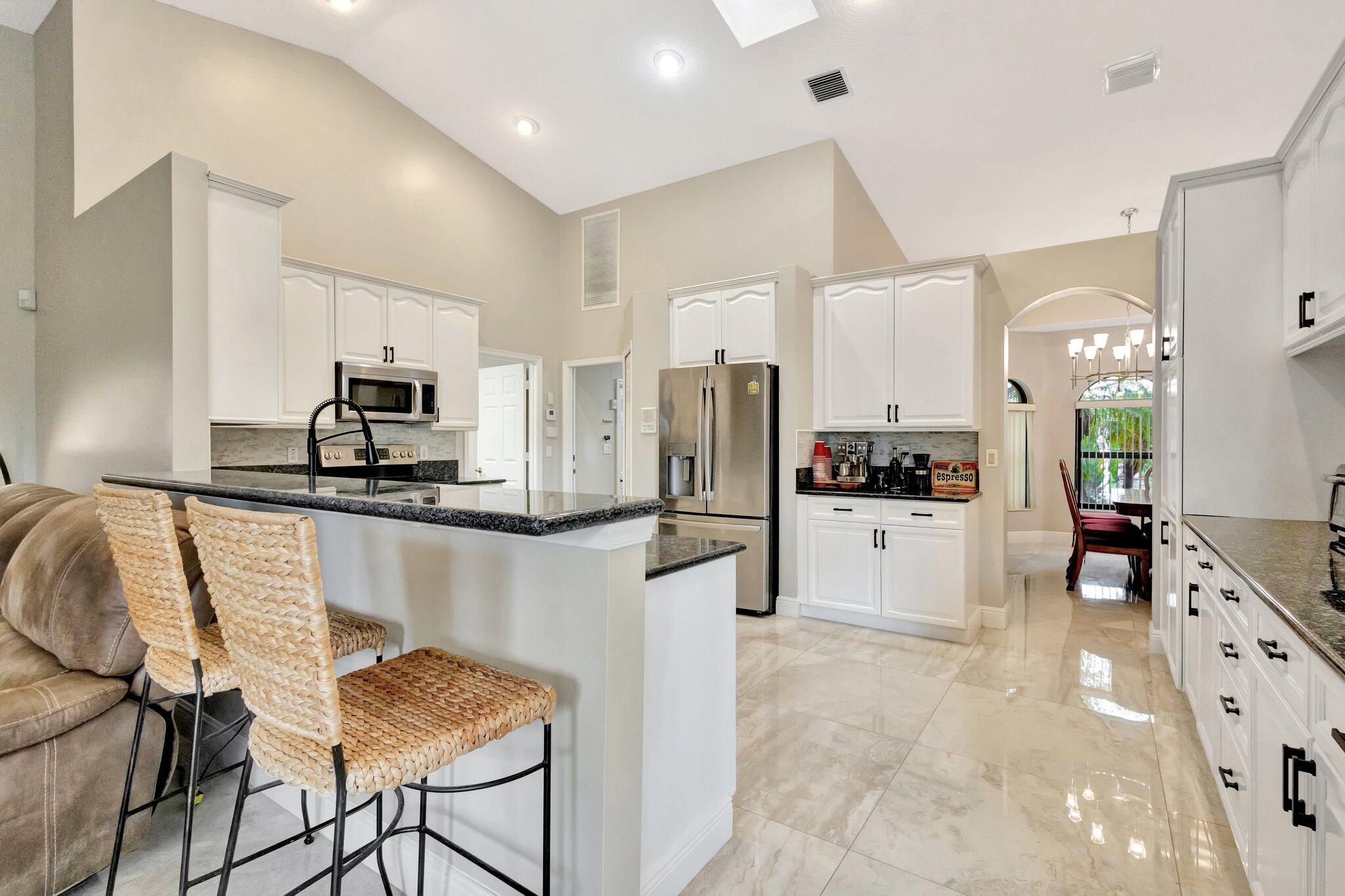 4610 Bucida Road Boynton Beach, FL 33436 - Photo 22 of 96 Kitchen