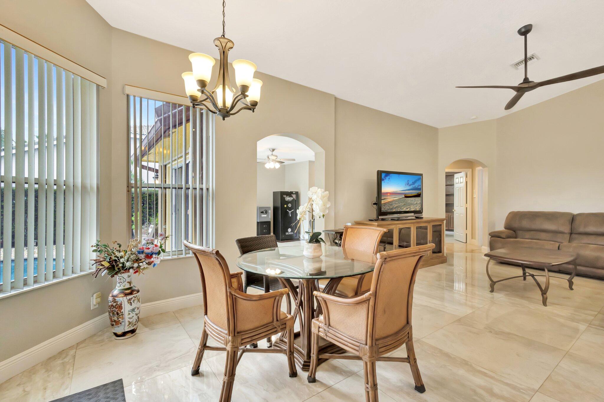 4610 Bucida Road Boynton Beach, FL 33436 - Photo 27 of 96 Informal Dining