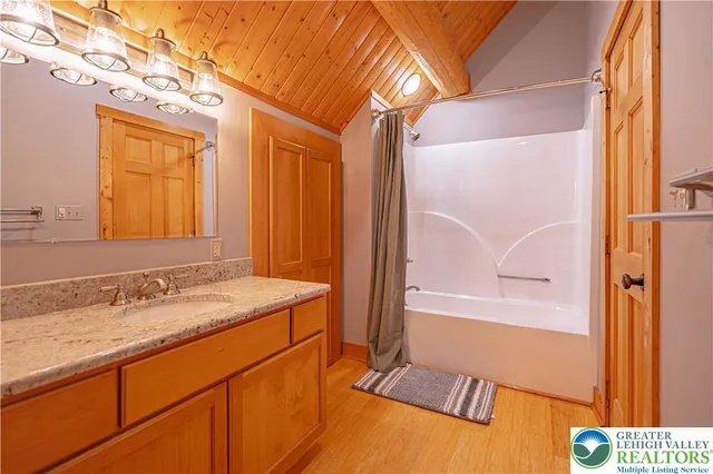 $999,900 | 379 Meyer Road, Nazareth, PA 18064