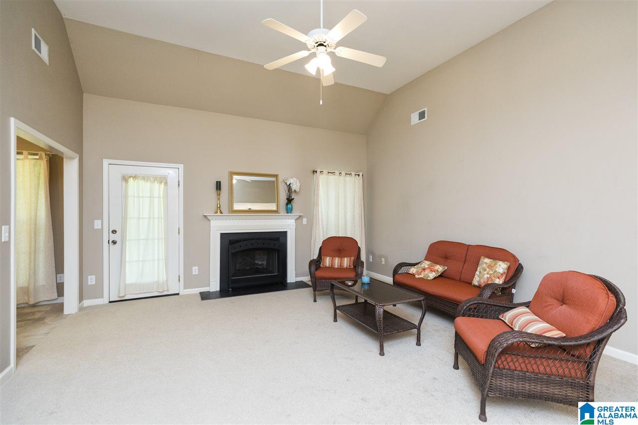 140 Sunset Trail Alabaster, AL 35007 - Photo 12 of 35