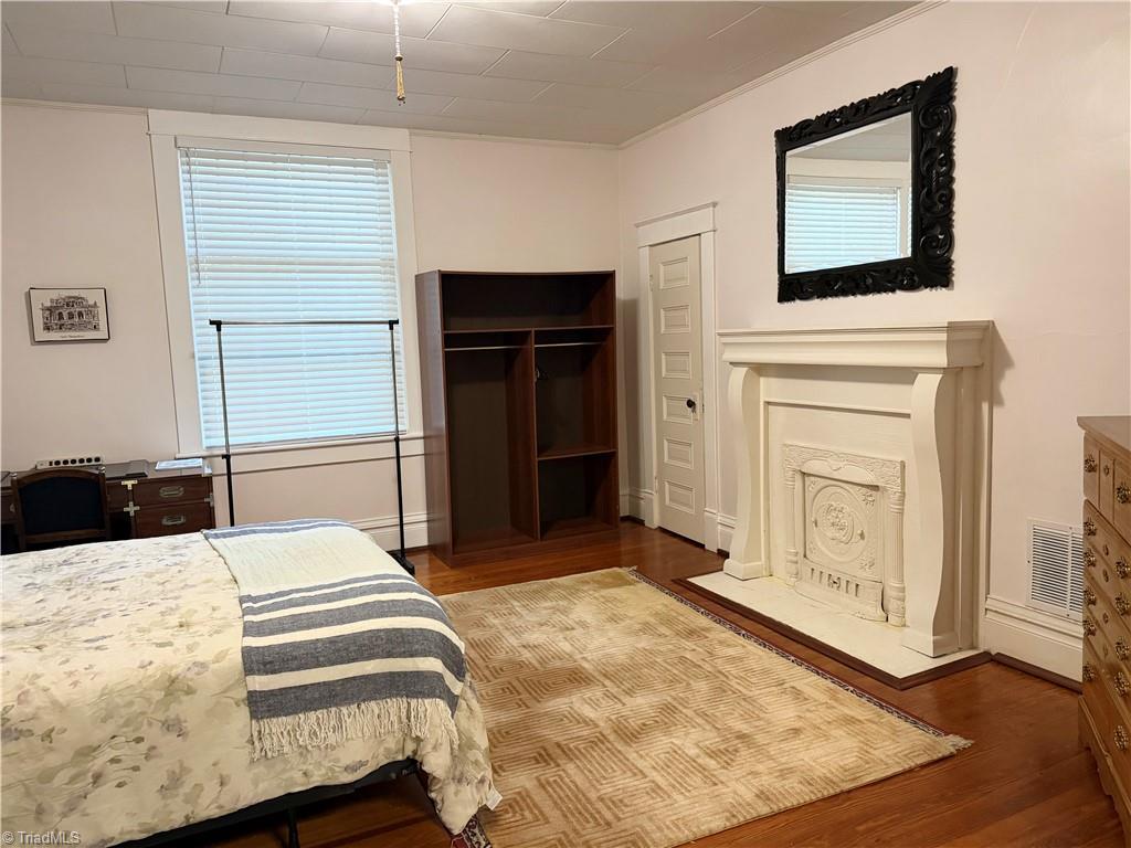 907 Johnson Street High Point, NC 27262 - Photo 17 of 19 Gallery Image 17