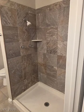 $2,000 | 541 Sheffield Drive, Henderson, NV 89014