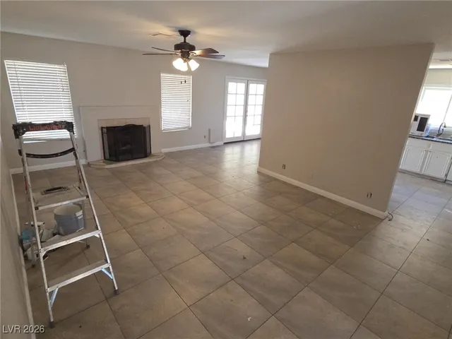 $2,000 | 541 Sheffield Drive, Henderson, NV 89014