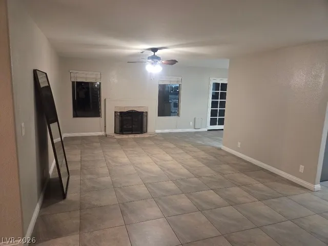 $2,000 | 541 Sheffield Drive, Henderson, NV 89014