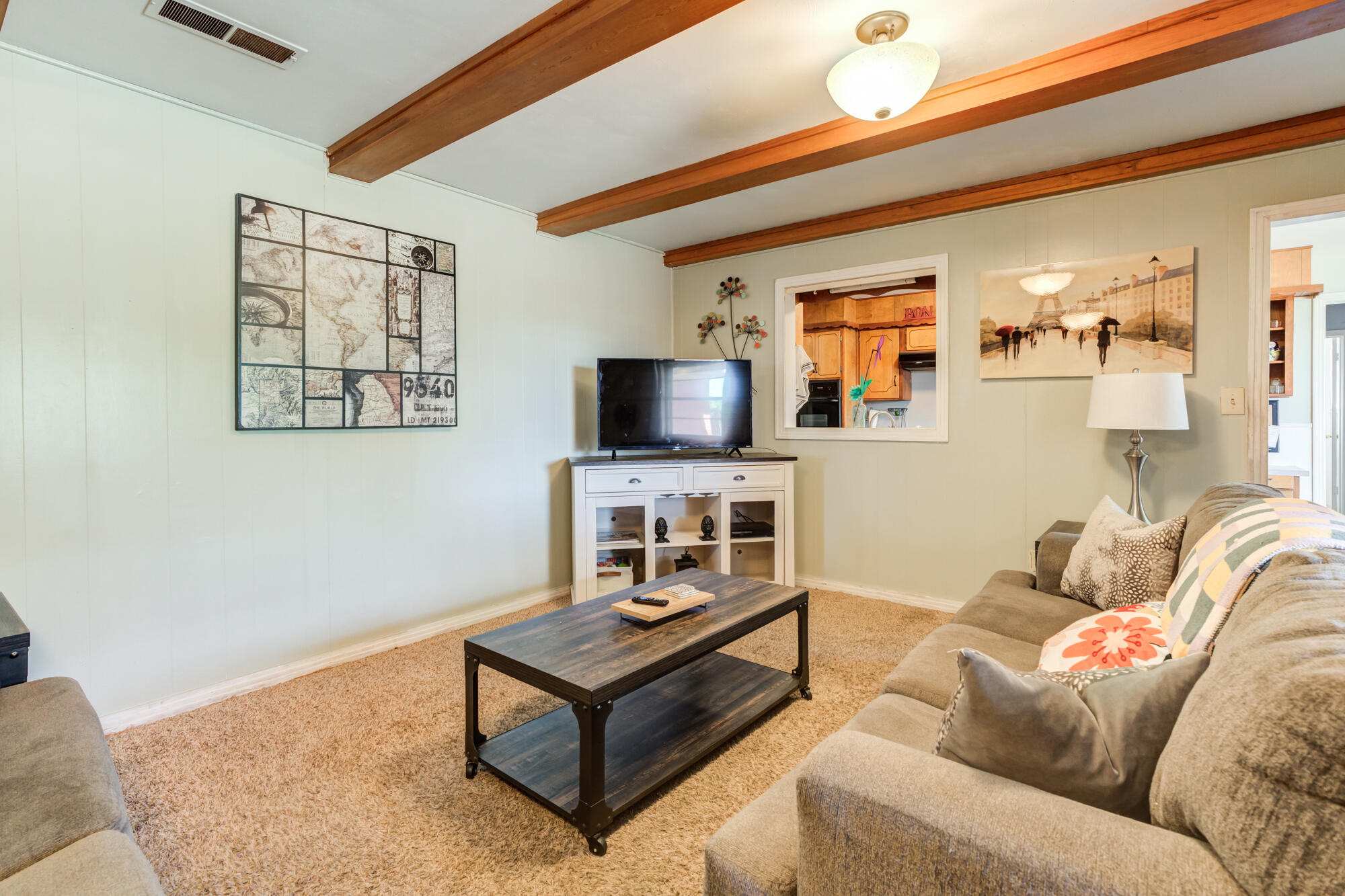 3402 53rd Street Lubbock, TX 79413 - Photo 23 of 39 3402-53rd-St_Lubbock-TX_33_Living-Room