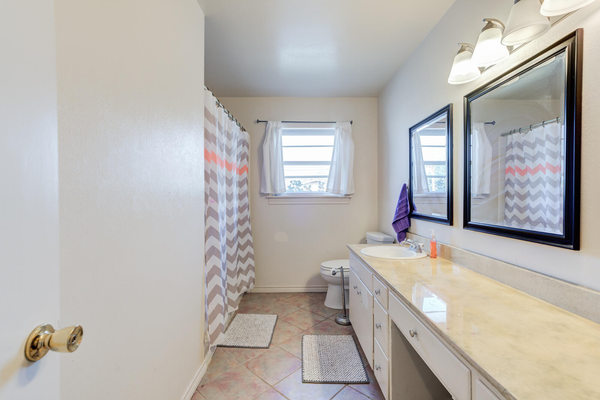 3402 53rd Street Lubbock, TX 79413 - Photo 32 of 39 3402-53rd-St_Lubbock-TX_11_Bathroom-2