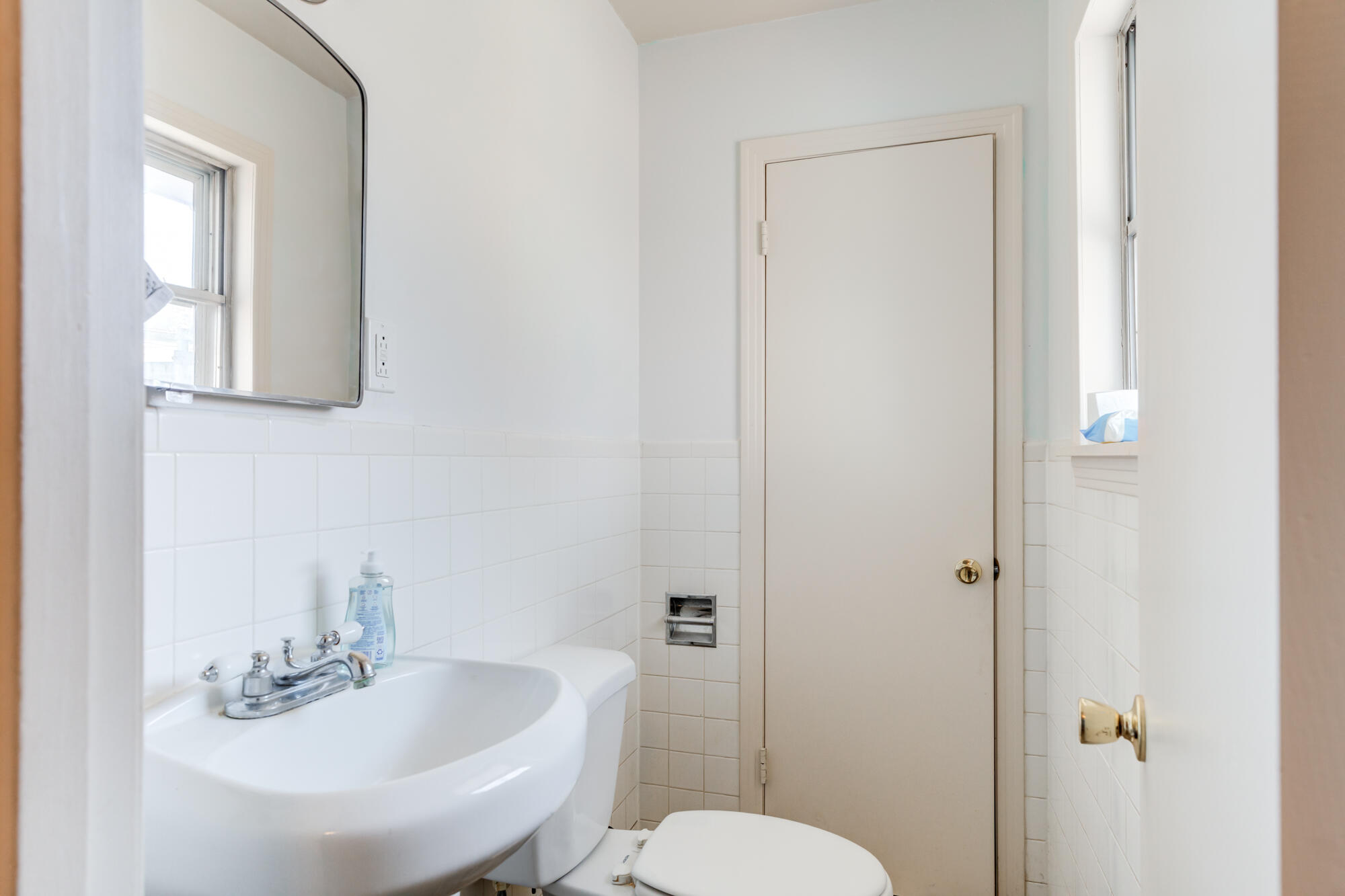 3402 53rd Street Lubbock, TX 79413 - Photo 37 of 39 3402-53rd-St_Lubbock-TX_29_Half-Bath