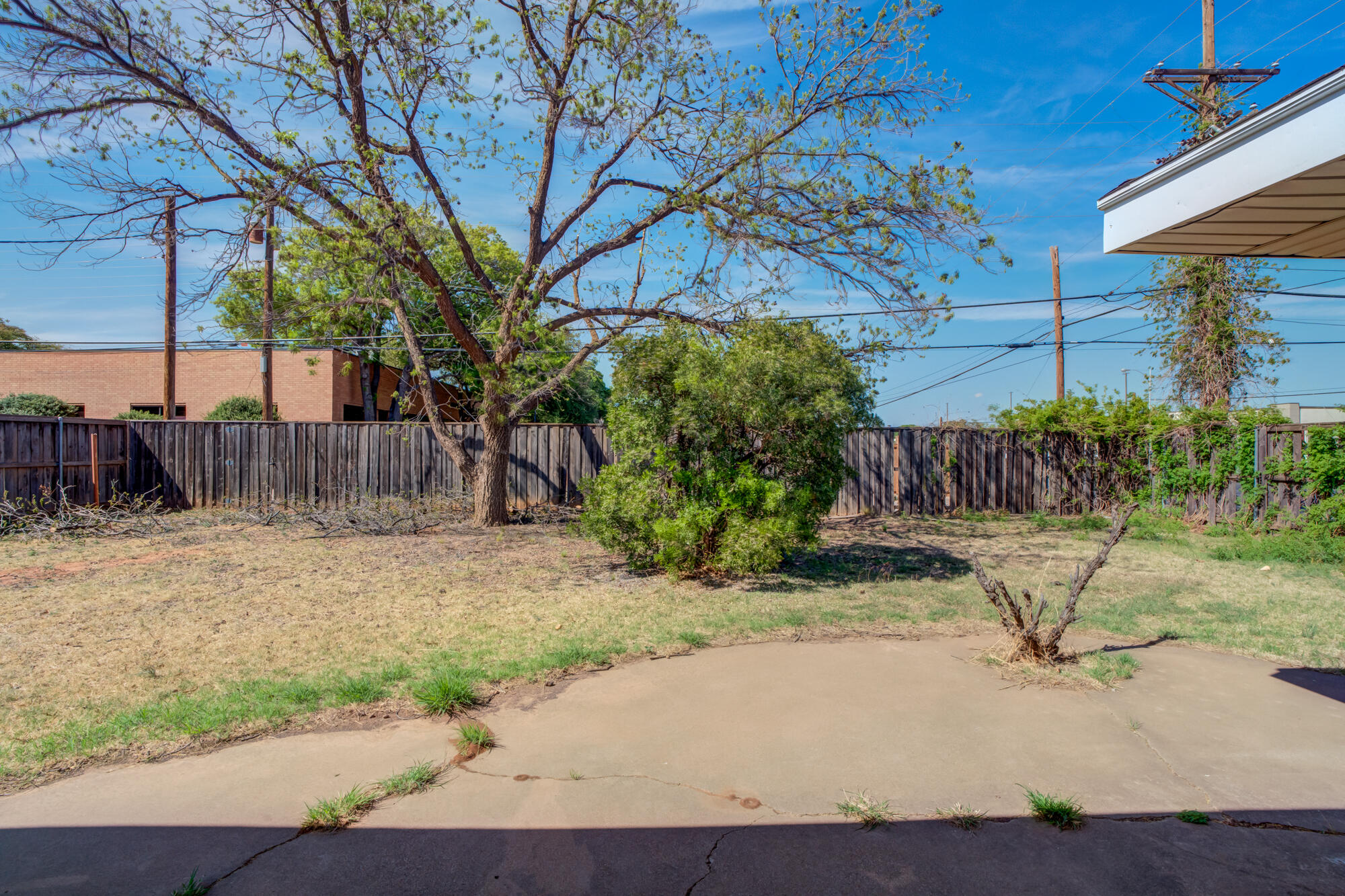 3402 53rd Street Lubbock, TX 79413 - Photo 38 of 39 3402-53rd-St_Lubbock-TX_38_Backyard