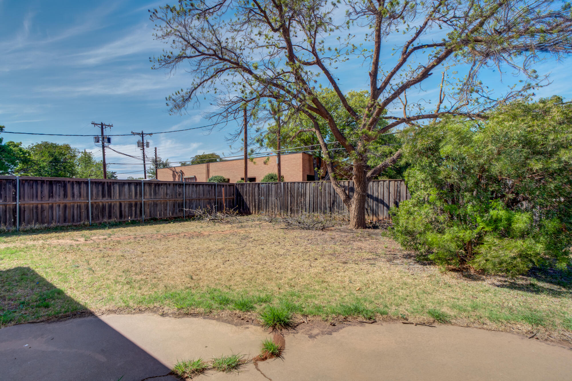 3402 53rd Street Lubbock, TX 79413 - Photo 39 of 39 3402-53rd-St_Lubbock-TX_39_Backyard